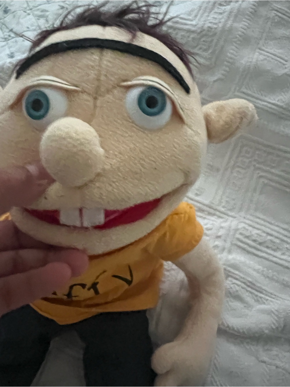 Yellow 'jeffy' Plush Doll Shirted Character Toy - Picture 5 of 11